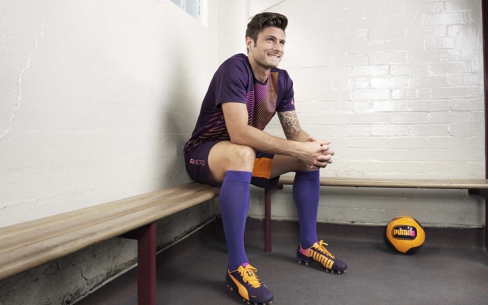 九游娱乐官网 (jiuyou)-搏击教学视频走进监狱推广正能量体育理念，关于监狱搏击的电影